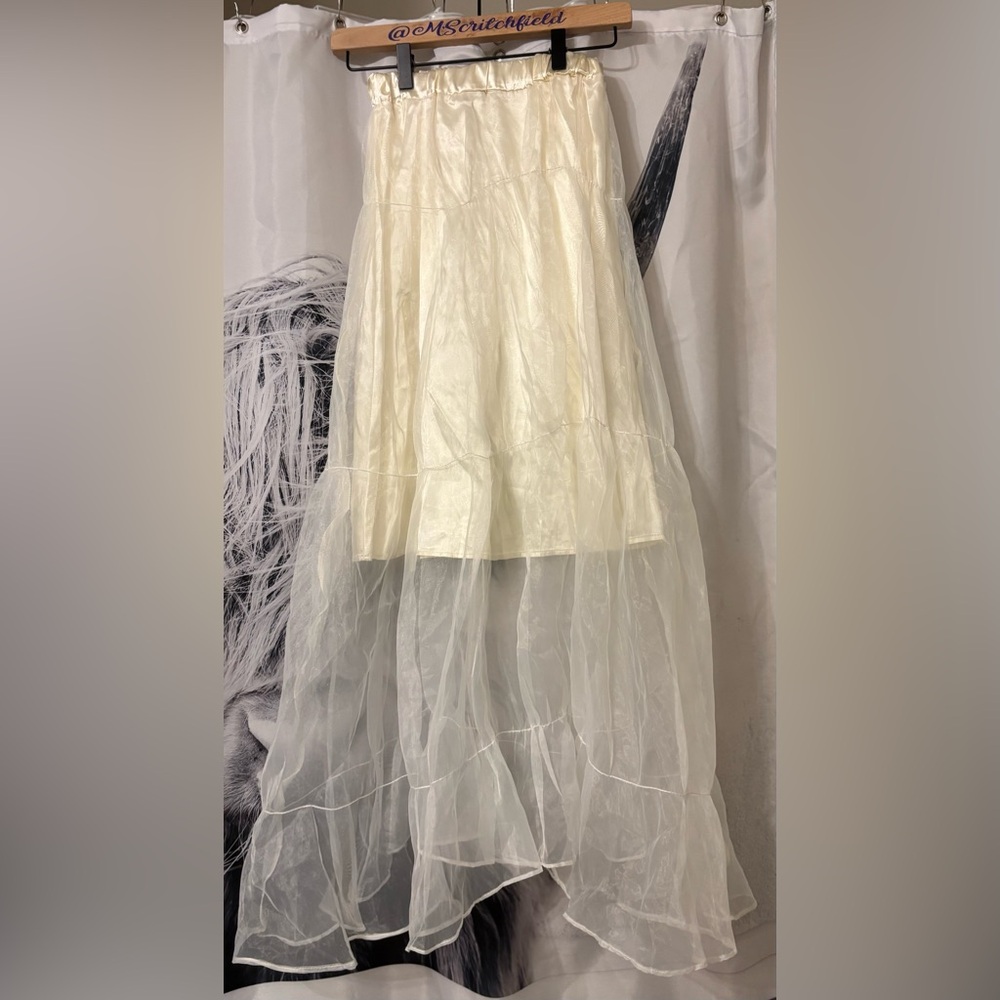 Amy Elegant Cream slip petticoat under skirt 8